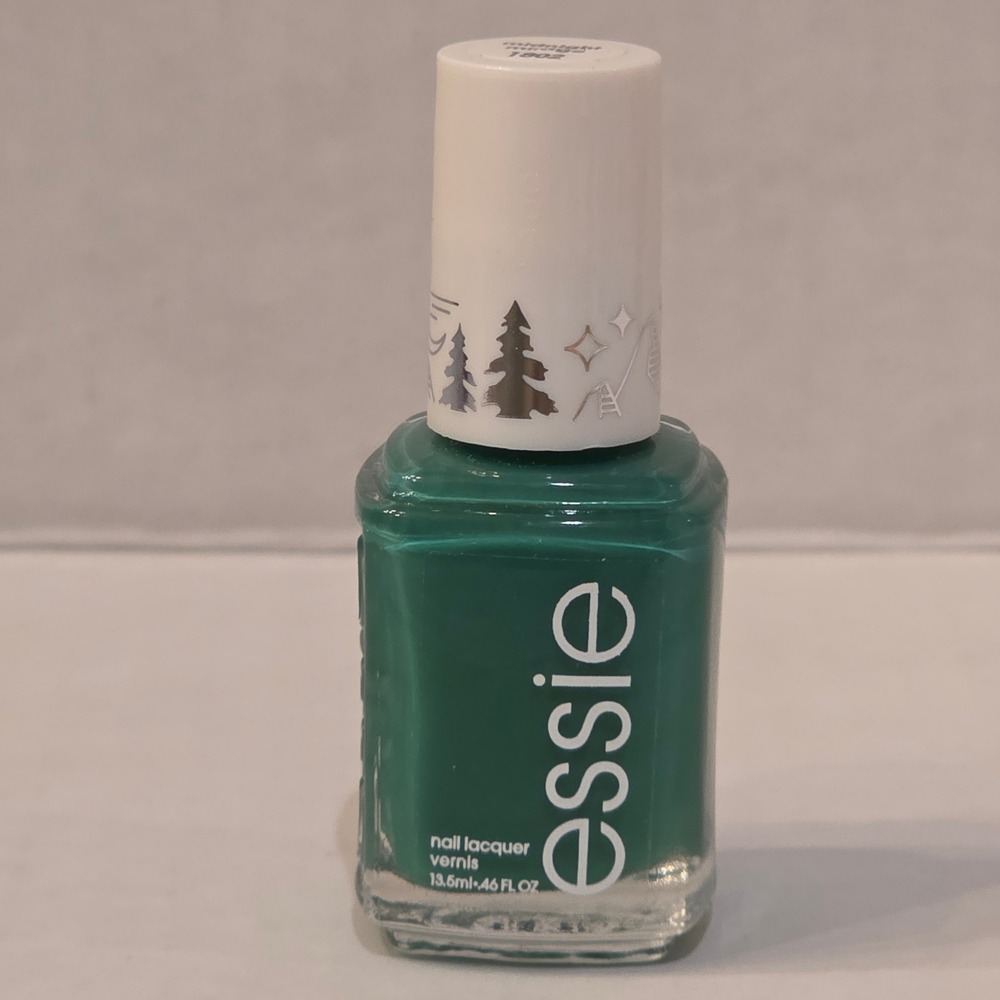 Essie Nail Lacquer Midnight Mirage 1802 Deep Forest Green Limited Edition 0.46oz